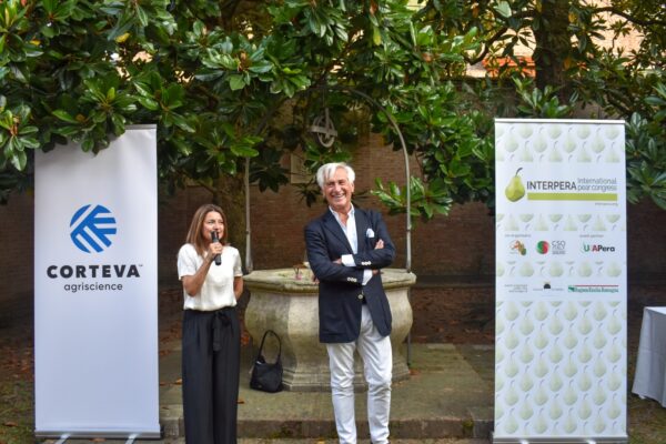Interpera_2026_525